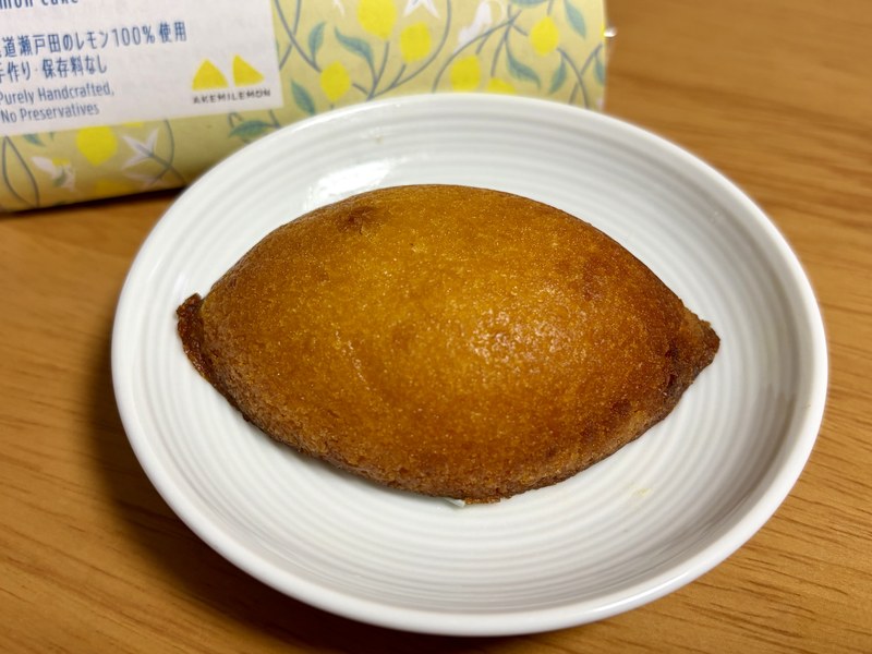 AKEMI LEMONの贅沢レモンケーキ